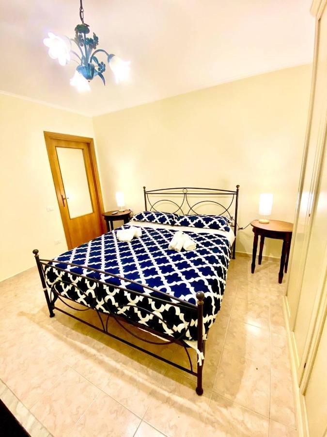 Your Central Wide Place - Min 31 Days Naples Luaran gambar