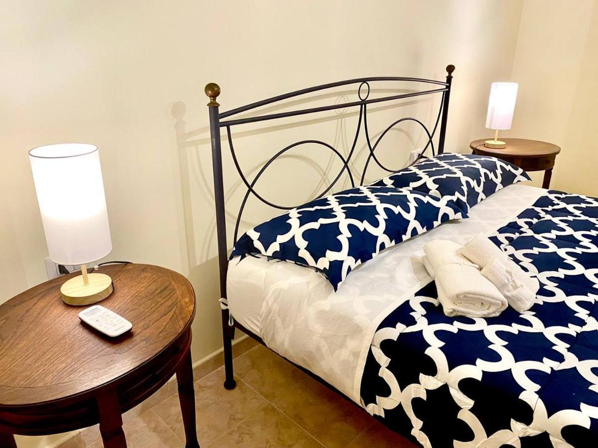 Your Central Wide Place - Min 31 Days Naples Luaran gambar