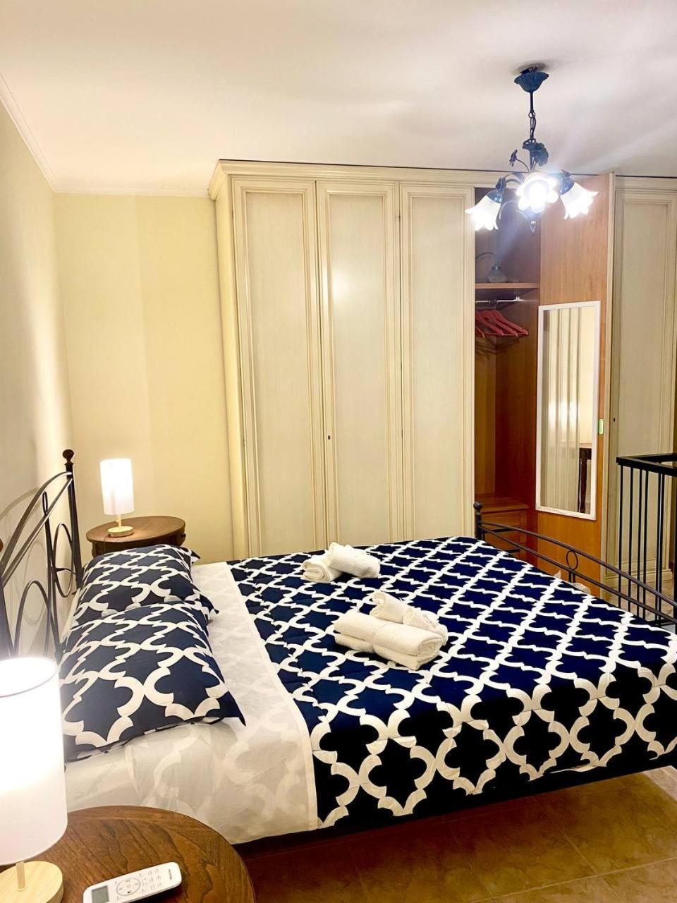 Your Central Wide Place - Min 31 Days Naples Luaran gambar